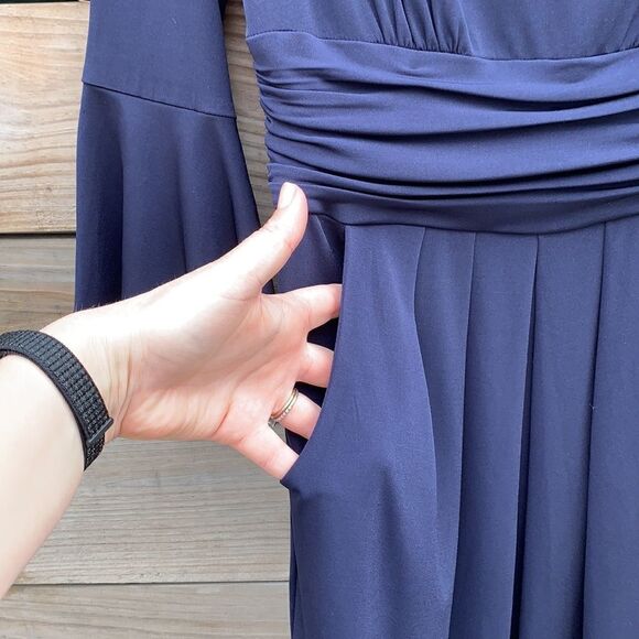 Eliza J Dress Navy Sheath Pleated Ruched Waist and Flounce Sleeve Size 6 - Picture 3 of 10